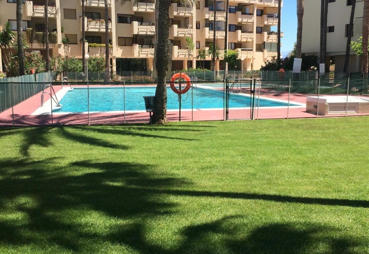 Beach Apartment Montemarcarihuela Torremolinos Exterior foto